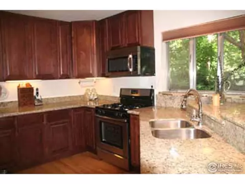 3325 Dover Dr, Boulder, CO 80305 photo 3