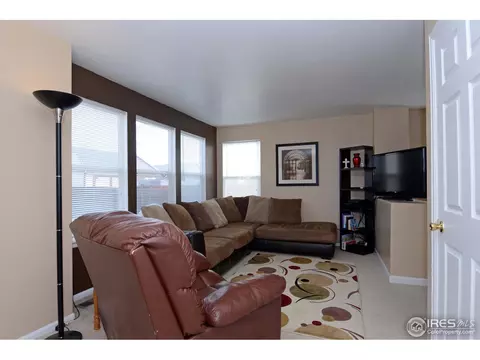 4447 E 94th Dr, Thornton, CO 80229 photo 3