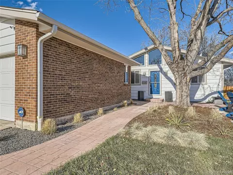 3230 S Pontiac St, Denver, CO 80224