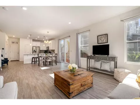 11370 E 26th Ave, Aurora, CO 80010 photo 6