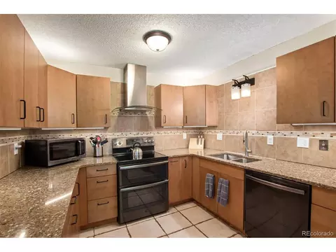 3450 S Poplar St #F-406, Denver, CO 80224