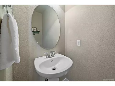 8528 E 54th Pl, Denver, CO 80238 photo 15