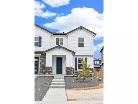 5780 N Killarney Way, Aurora, CO 80019