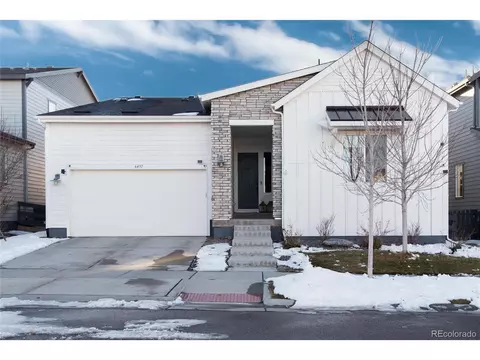 6437 Saddlesmith St, Castle Pines, CO 80108
