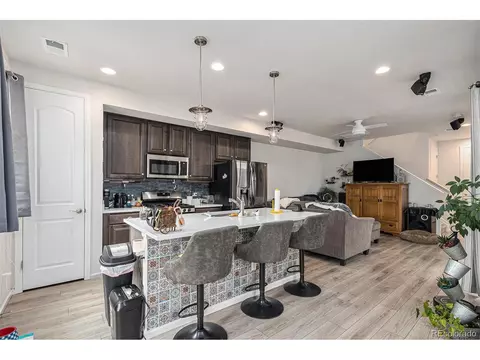 17217 Exposition Dr, Aurora, CO 80017 photo 5