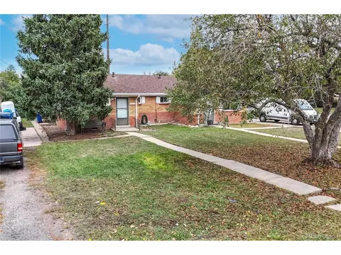 Exterior - 1700 Iris St, Lakewood, CO 80215 photo 3 of 17