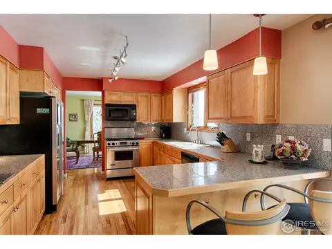 4794 Valhalla Dr, Boulder, CO 80301 photo 6