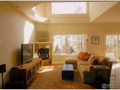 890 Locust Ave, Boulder, CO 80304 photo 2