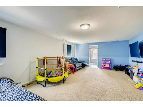19422 E Dickenson Pl, Aurora, CO 80013 photo 14