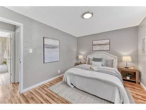 5537 Sable St, Denver, CO 80239 photo 17