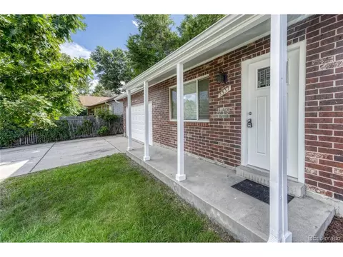 5537 Sable St, Denver, CO 80239 photo 5