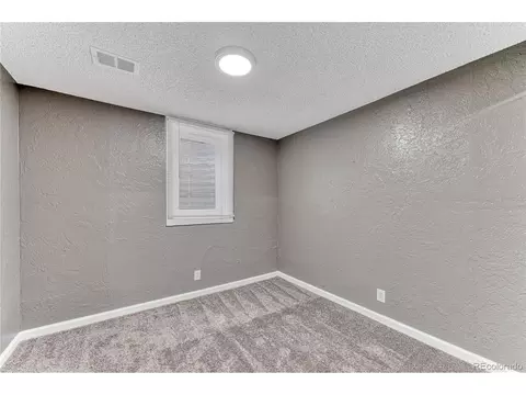 5537 Sable St, Denver, CO 80239 photo 29