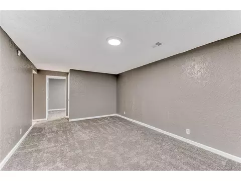 5537 Sable St, Denver, CO 80239 photo 24