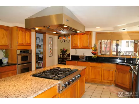 4376 Park Ct, Boulder, CO 80301 photo 5