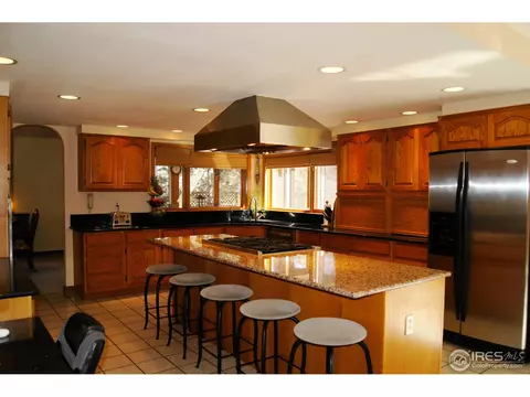 4376 Park Ct, Boulder, CO 80301 photo 3