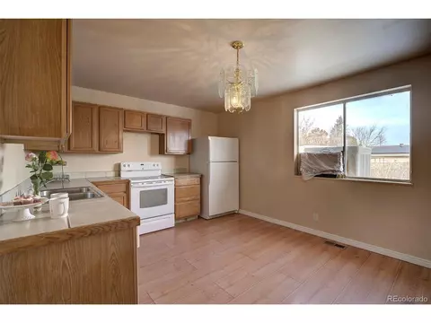 15155 E 54th Ave, Denver, CO 80239 photo 4