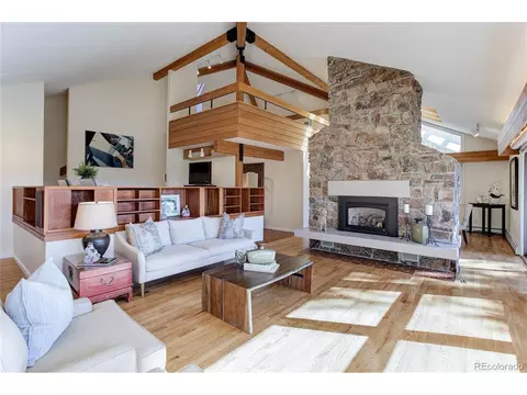 25060 Montane Dr W, Golden, CO 80401