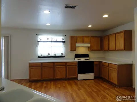 3625 E 94th Ave, Thornton, CO 80229 photo 4