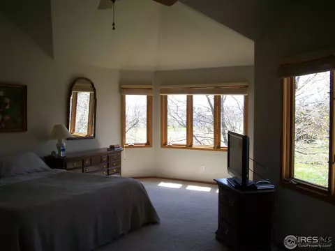 7396 Park Cir, Boulder, CO 80301 photo 3
