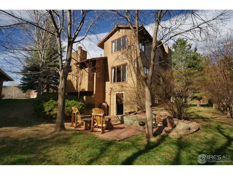 1102 Barberry Ct, Boulder, CO 80305 photo 2