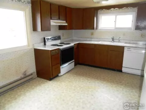 382 Ash Ave, Akron, CO 80720 photo 3