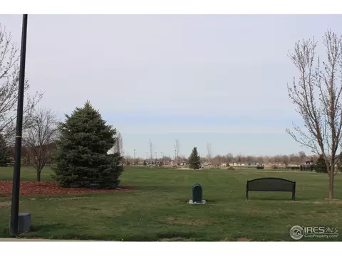7386 Russell Cir, Frederick, CO 80504 photo 3