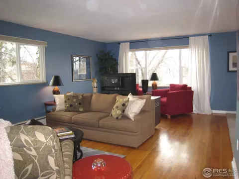2930 Dover Dr, Boulder, CO 80305 photo 3