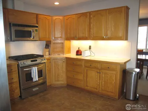 2930 Dover Dr, Boulder, CO 80305 photo 6