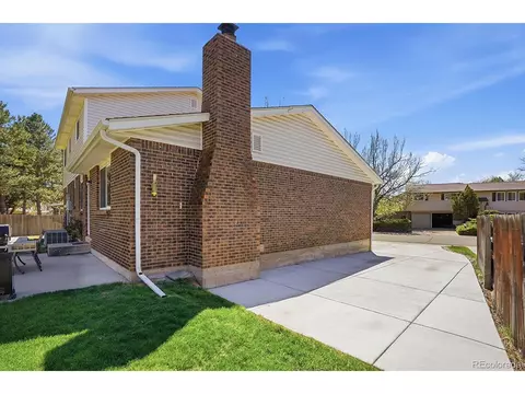 Exterior - 7144 Beech Ct, Arvada, CO 80004 photo 10 of 11