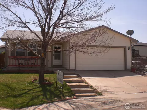 2055 Skyview Pl, Dacono, CO 80514 photo 2