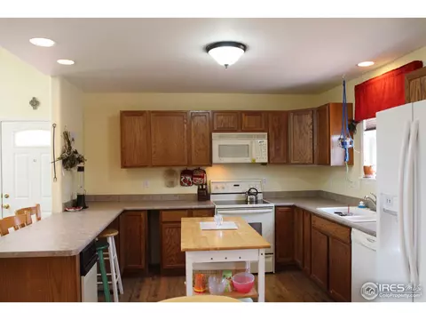 105 E Michigan Ave, Berthoud, CO 80513 photo 7