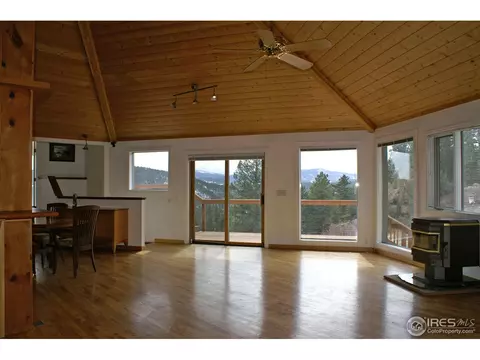 9718 Sugarloaf Rd, Boulder, CO 80302 photo 4