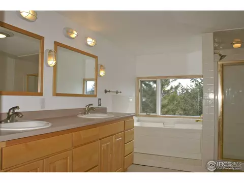 9718 Sugarloaf Rd, Boulder, CO 80302 photo 10