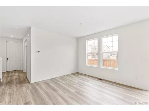 28708 E 6th Pl, Watkins, CO 80137 photo 10