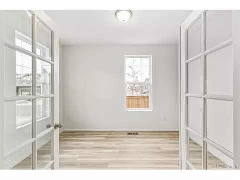 28708 E 6th Pl, Watkins, CO 80137 photo 5