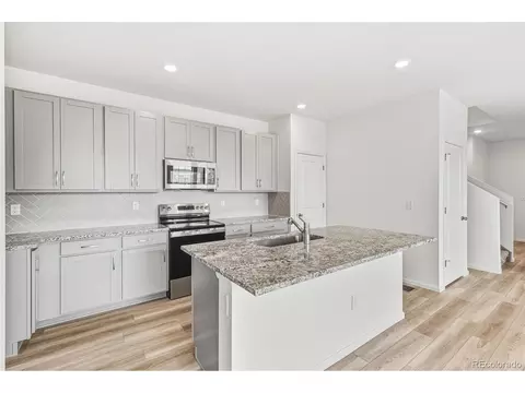 28708 E 6th Pl, Watkins, CO 80137 photo 13