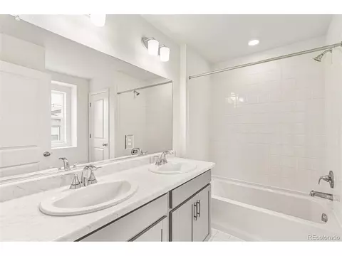 28708 E 6th Pl, Watkins, CO 80137 photo 23
