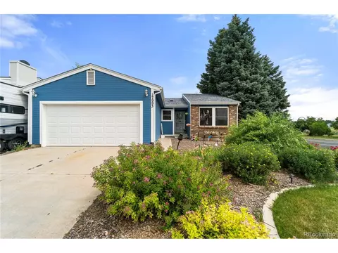 17993 E Linvale Dr, Aurora, CO 80013
