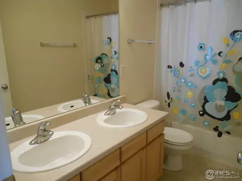 728 Memory Ln, Longmont, CO 80504 photo 14