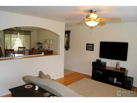 610 S 44th St, Boulder, CO 80305 photo 2