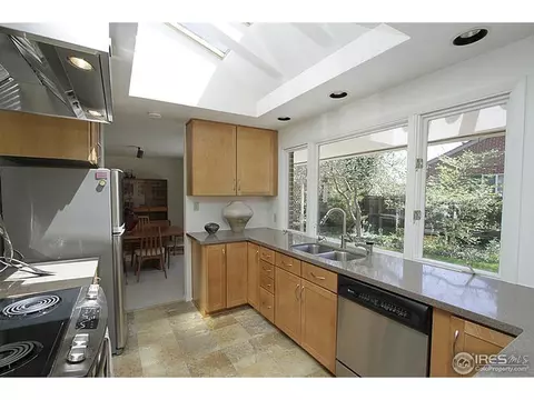 220 Mohawk Dr, Boulder, CO 80303 photo 7