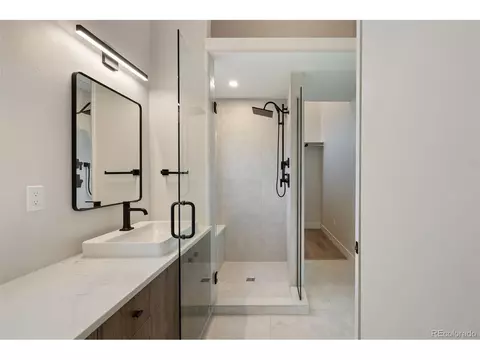 Bath - 378 E Agate Ave #3B, Granby, CO 80446 photo 3 of 6