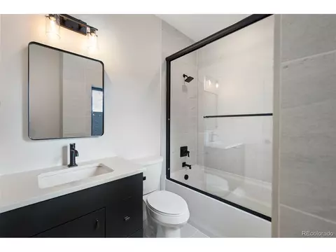 Bath - 378 E Agate Ave #3B, Granby, CO 80446 photo 4 of 6