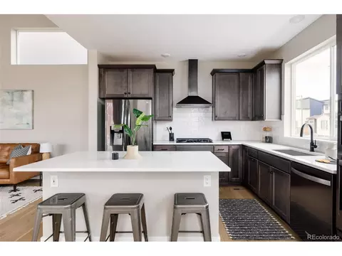 9740 E 61st Pl, Denver, CO 80238 photo 9