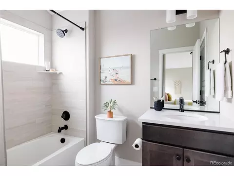 9740 E 61st Pl, Denver, CO 80238 photo 23