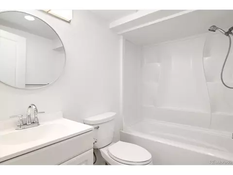 Bath - 8612 Carr Loop, Arvada, CO 80005 photo 3 of 3