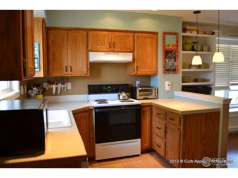 309 E Iowa Ave, Berthoud, CO 80513 photo 6