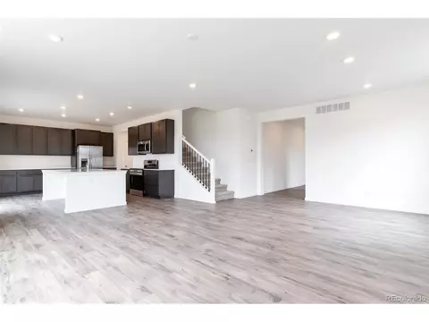 698 Yankee Boy Loop, Elizabeth, CO 80107 photo 8