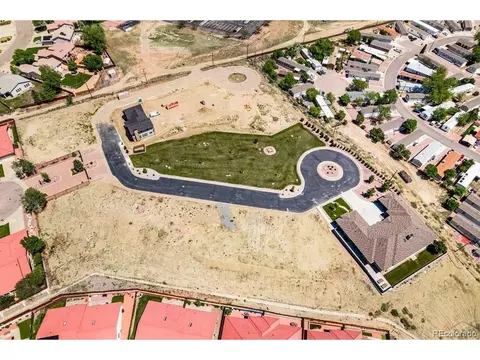 2 Aquila Dr, Pueblo, CO 81008