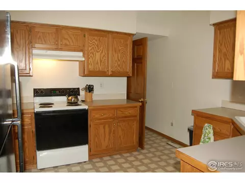 110 E Iowa Ave, Berthoud, CO 80513 photo 7